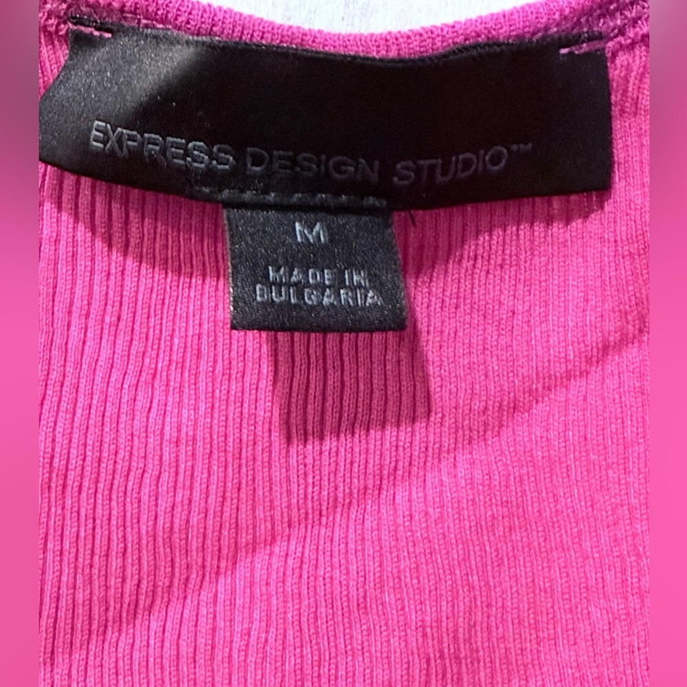 Express Design Studio Fuchsia Top - Picture 3 of 3